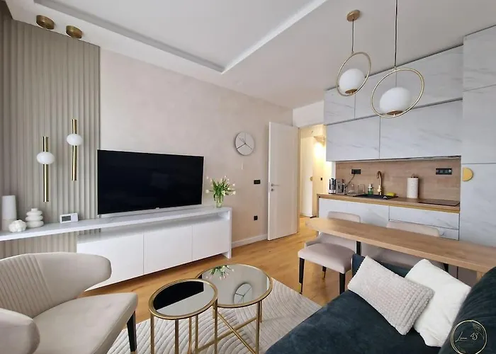 Luna 43 Luxury Apartment *