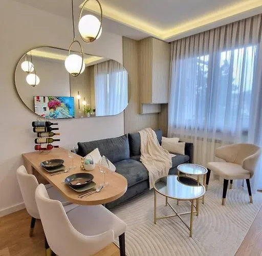 Luna 43 Luxury Apartment